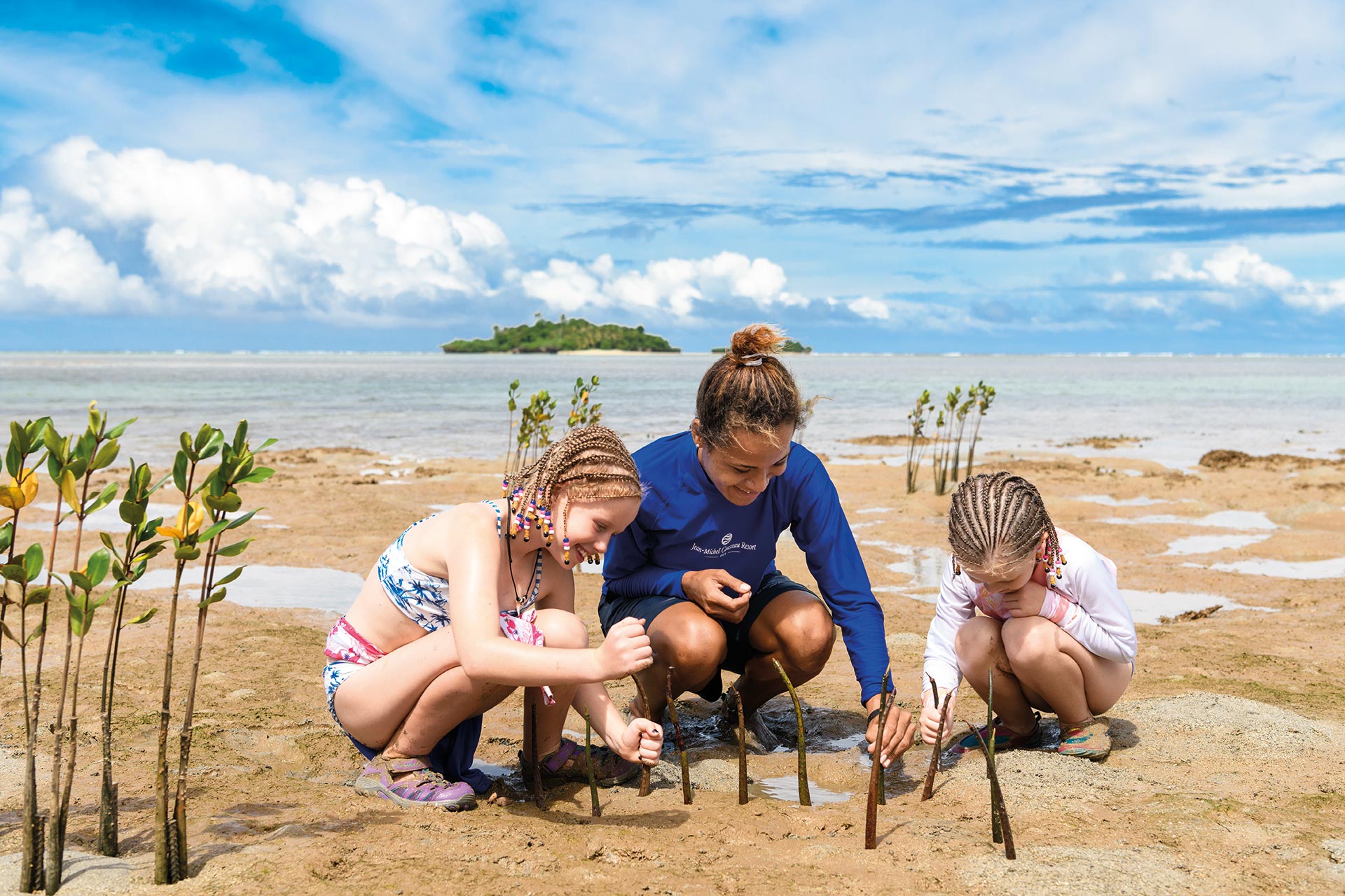 World's Best Family Resort. The School Under the Sea Program with Marine Biologists.